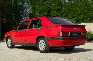 Alfa Romeo 75  1991