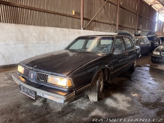 Oldsmobile 88 Delta
