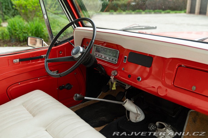 Jeep Ostatní modely COMANDO 1976
