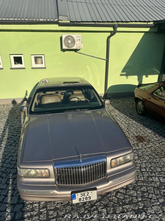 Lincoln Town Car  1995