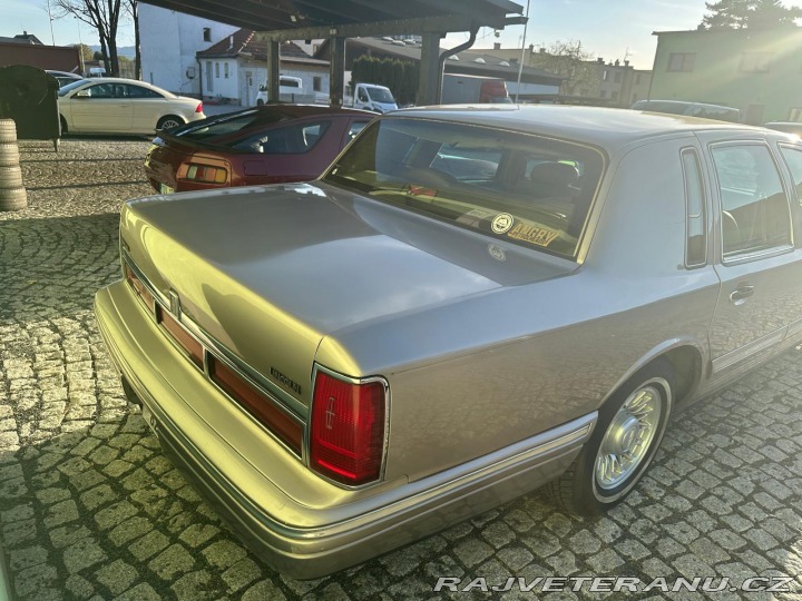 Lincoln Town Car  1995