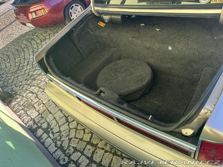 Lincoln Town Car  1995