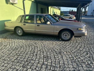 Lincoln Town Car  1995