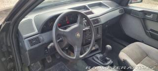 Alfa Romeo 155 2.0 TS /8v 1992