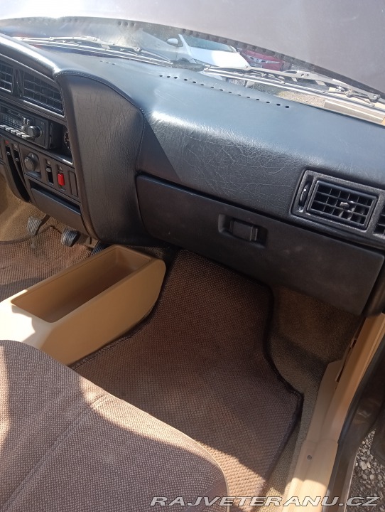 Opel Ascona  1800