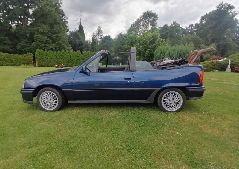 Opel Kadett E