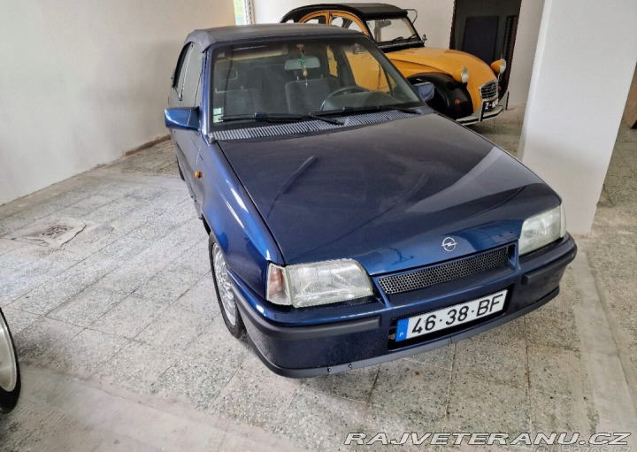 Opel Kadett E 1800