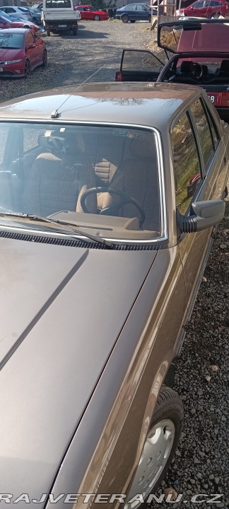 Peugeot 305 GT 1983