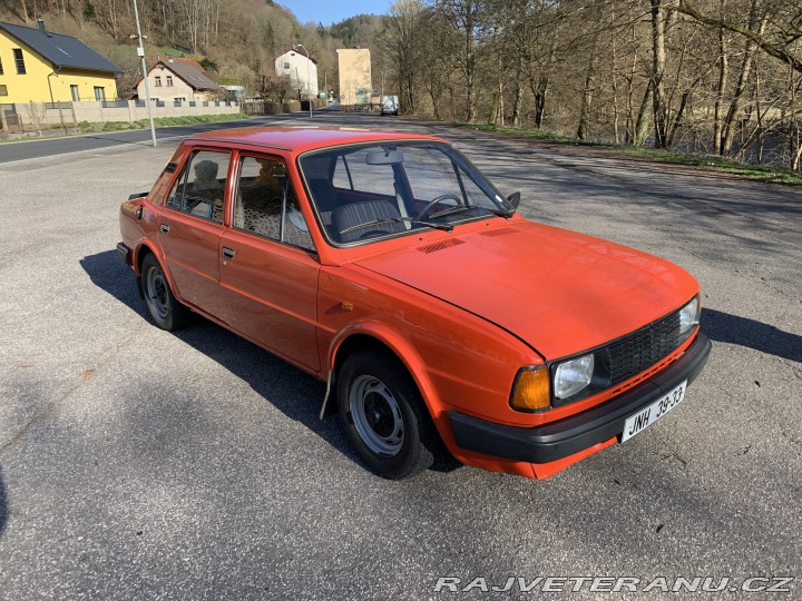 Škoda 105  1979