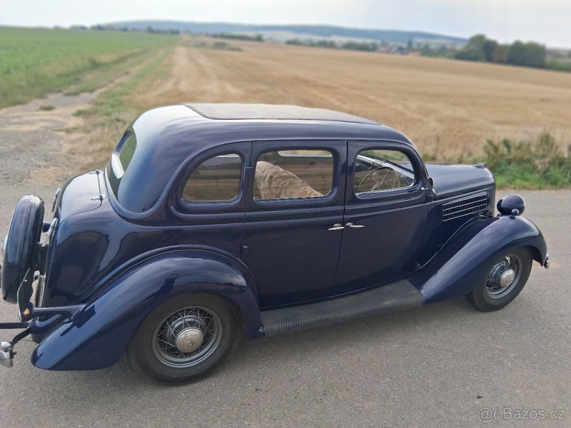 Ford V8 
