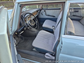 Mercedes-Benz 220 W111 1964