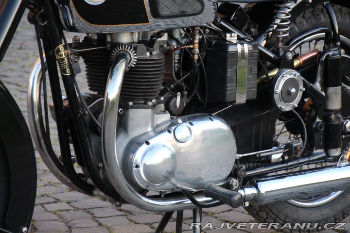 BSA A10 650cc - OHV - Bílé SPZ 1950