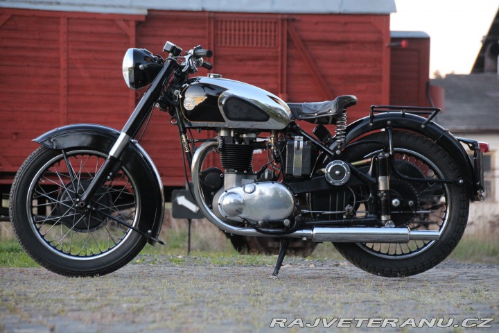 BSA A10 OHV - 650cc - Bílé SPZ 1950