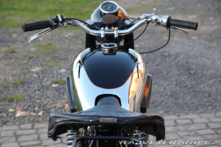 BSA A10 OHV - 650cc - Bílé SPZ 1950