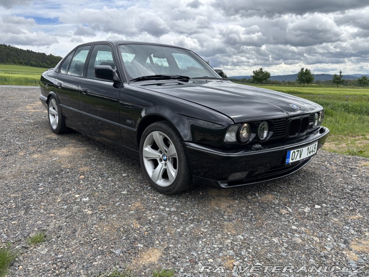 BMW M5 E34 1990