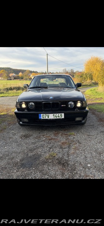 BMW M5 E34 1990