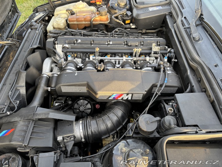 BMW M5 E34 1990