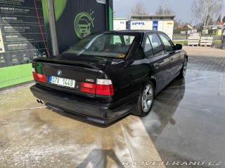 BMW M5 E34 1990