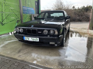 BMW M5 E34 1990