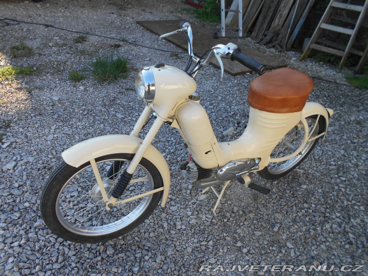 Jawa 50 550 pařez 1957