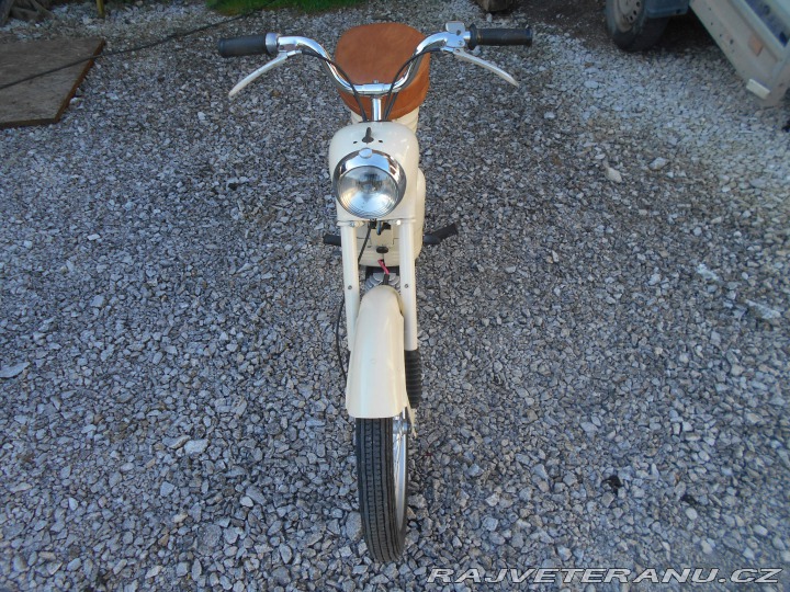 Jawa 50 550 pařez 1957