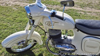 ČZ 175 450.03 DELUXE 1964