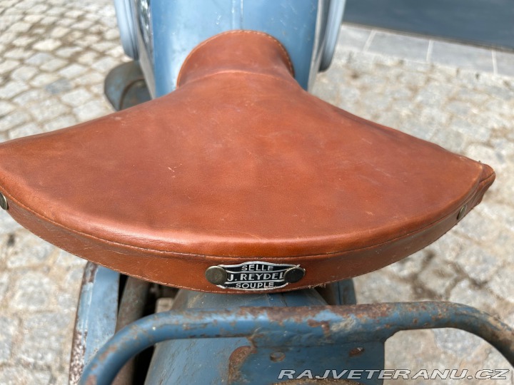 Peugeot Ostatní modely  1954