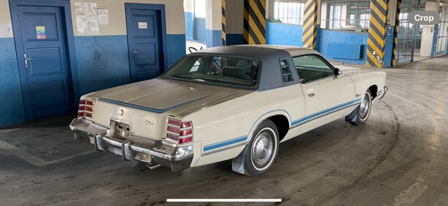 Dodge Charger SE 360 V8