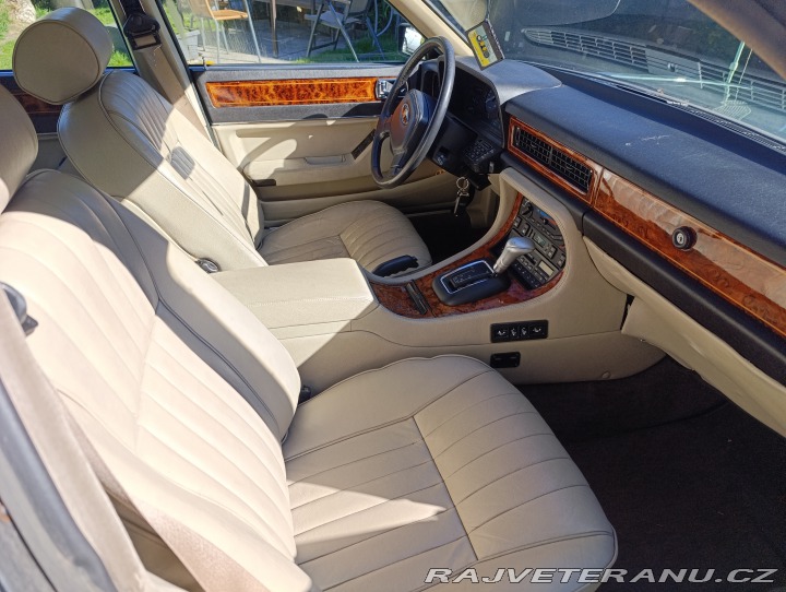 Jaguar XJ 40 1988