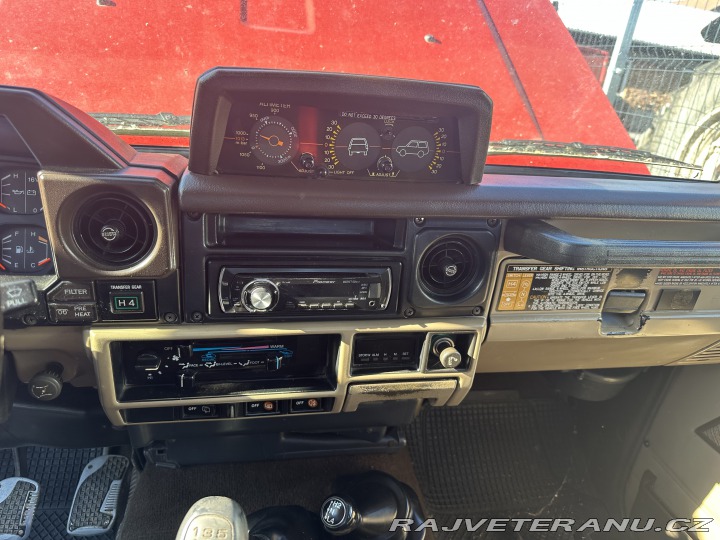 Toyota Land Cruiser LJ70 1986