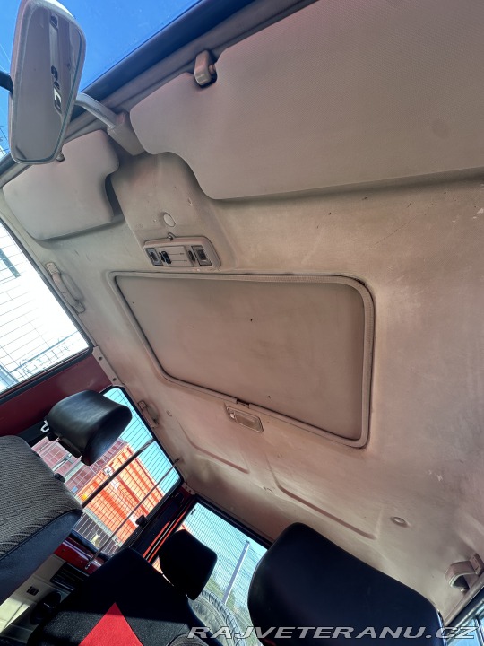 Toyota Land Cruiser LJ70 1986