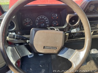 Toyota Land Cruiser LJ70 1986