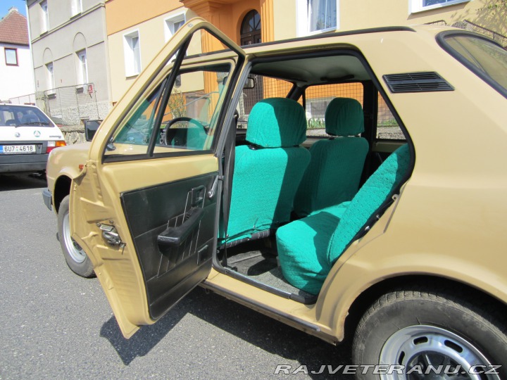 Škoda 120 L 1986