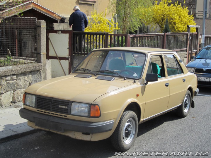 Škoda 120 L 1986