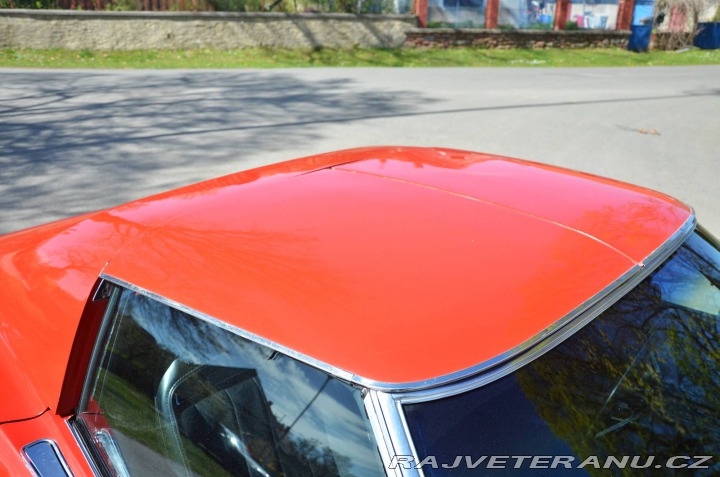 Chevrolet Corvette C3 1974