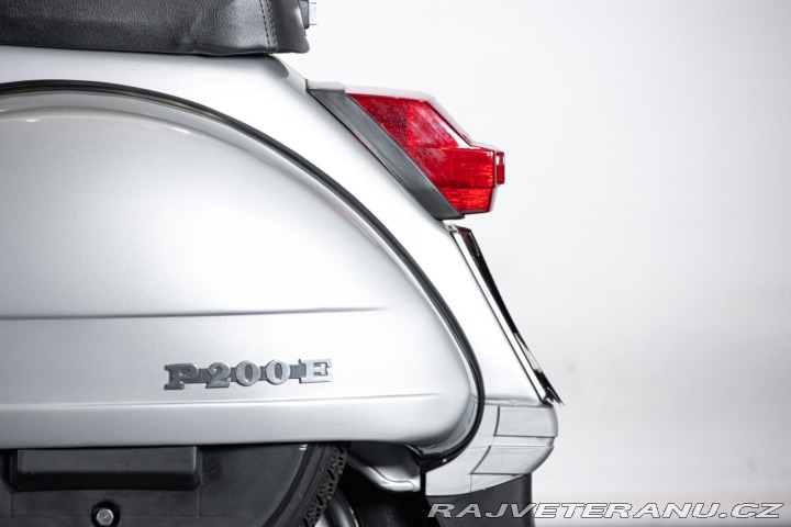 Piaggio Vespa P 200 E 1977