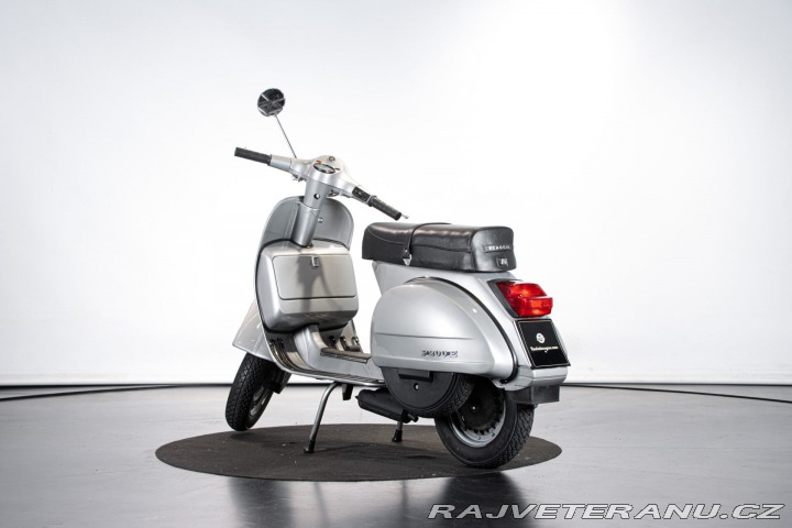 Piaggio Vespa P 200 E 1977