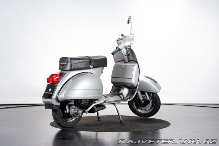 Piaggio Vespa P 200 E 1977