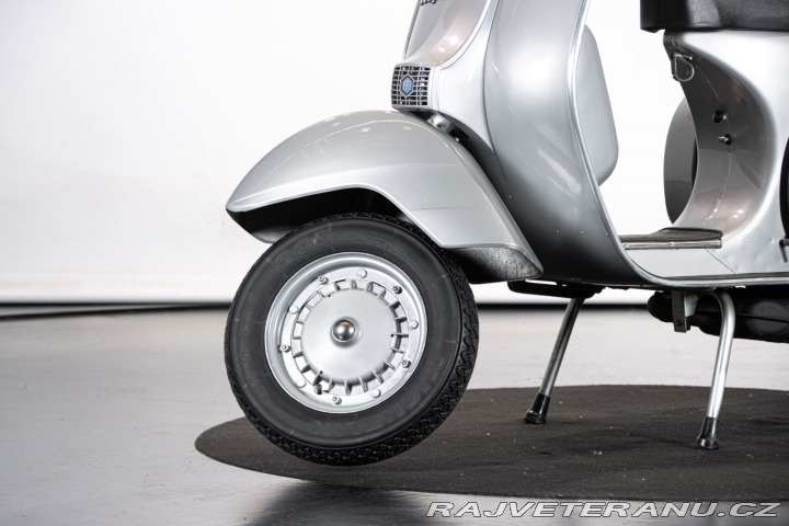Piaggio Vespa P 200 E 1977