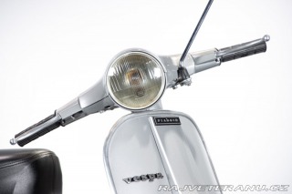Piaggio Vespa P 200 E 1977