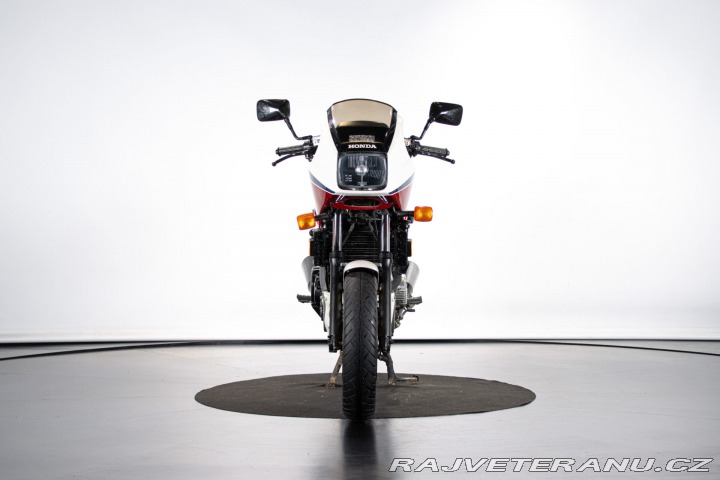 Honda VF 750 F 1983