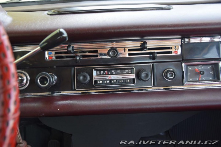 Mercedes-Benz 200 200D 1968
