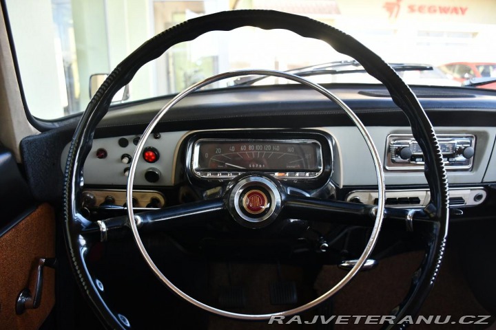Tatra 603 T603 PĚKNÝ STAV 1975