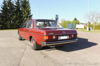 Mercedes-Benz 200 123 1985