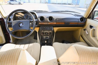 Mercedes-Benz 200 123 1985