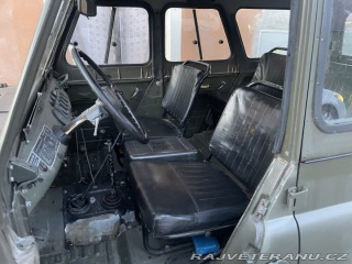 UAZ 469  1983
