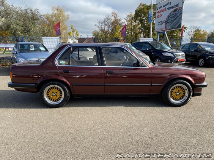 BMW 3 2.7 325e 114.450km! Plná 1987