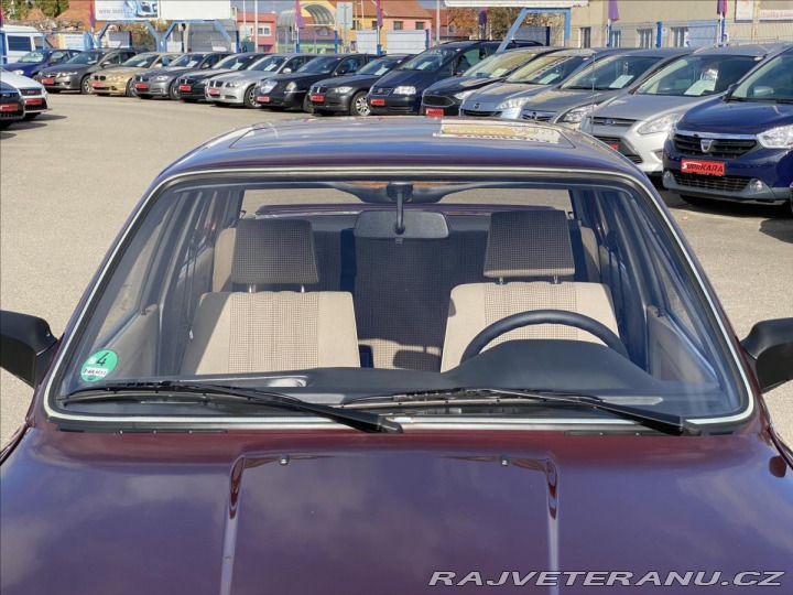 BMW 3 2.7 325e 114.450km! Plná 1987
