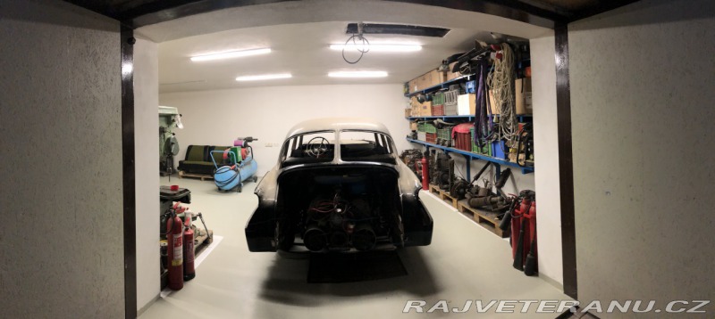 Tatra 603 