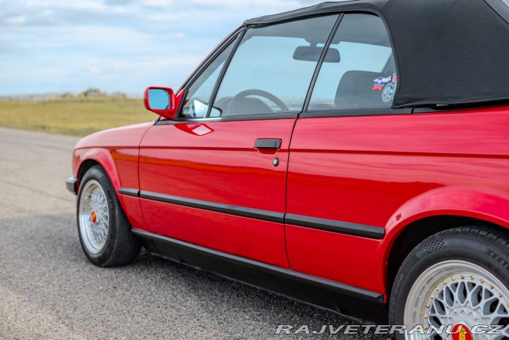 BMW 3 E30 320i Cabrio 1989